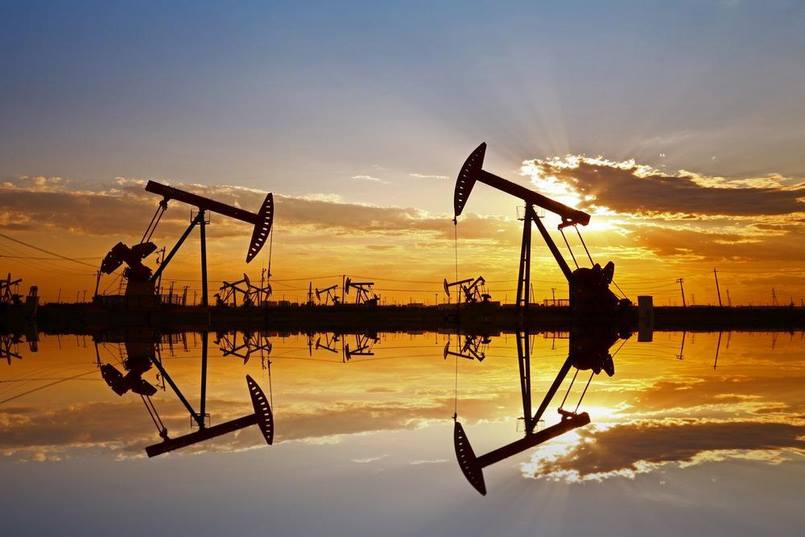 Giá dầu thô có thể vượt 100 USD/thùng vào cuối năm 2022